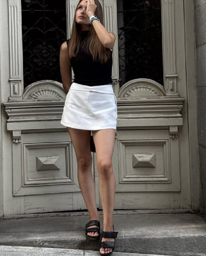 Jessica Falda Pantalón con Cierre Lateral y Cinturón